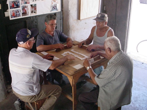 [domino1[2].jpg]