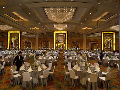 Banquet Set Up