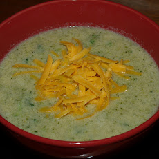 Cheesy Broccoli Soup