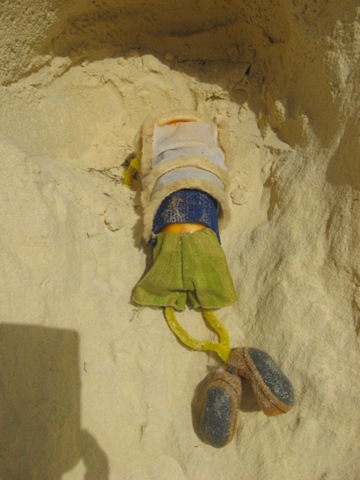 [Rainbow Beach 026[2].jpg]