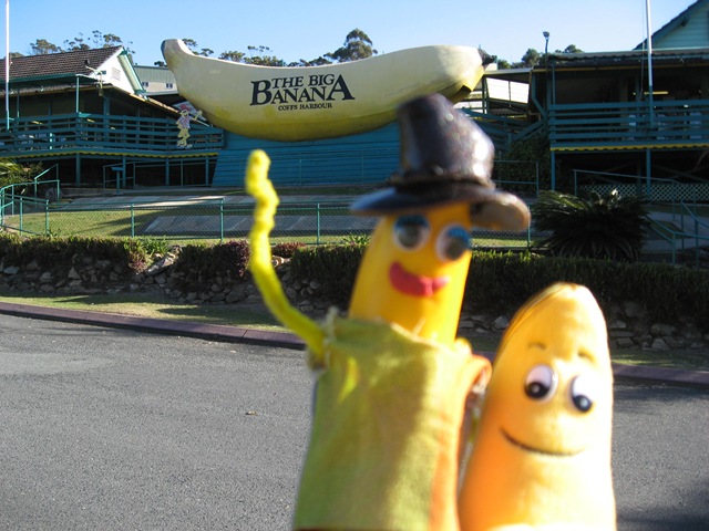 [THE BIG BANANA 020[2].jpg]