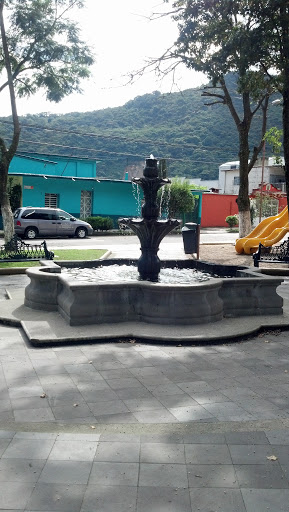 Fuente Parque Cerritos