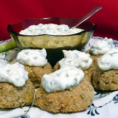 Crab Cakes With Herbed Mayonnaise