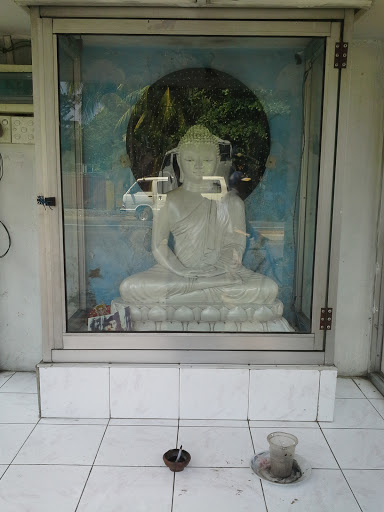 Dilman Silva Rd Buddha Statue