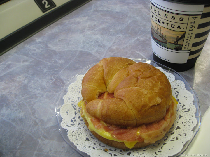 Amtrak breakfast