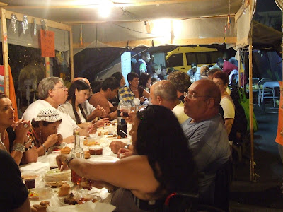 ארוחת ליל שישי משותפת