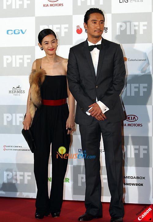 Kang Hye-jung and Shin Hyun-jun