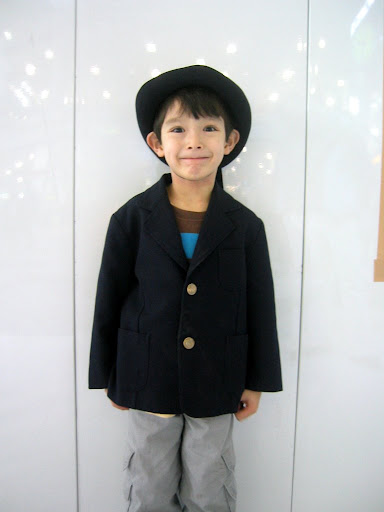 Kai in his school uniform, ready for his first day of school at Takanawa Yochien Kai in his school uniform, ready for his first day of school at Takanawa Yochien