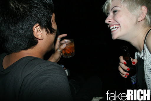 (RIGHT)"ur so funny and cute (LEFT) "YOU'RE scaring me"