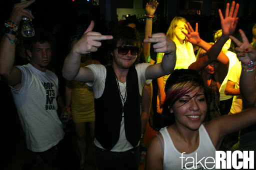 who thinks wearing sunglasses at night is lame?