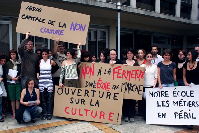[manif002[3].jpg]