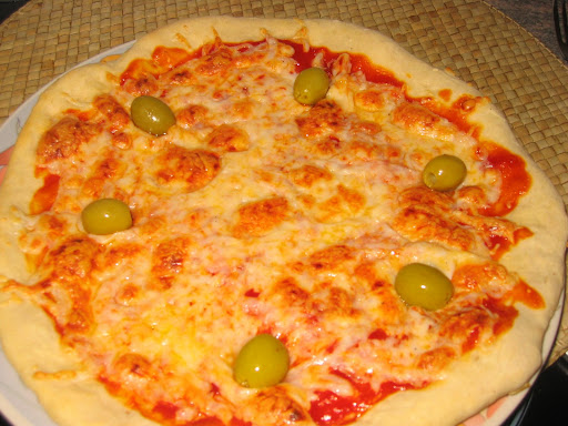 Cómo preparar una pizza casera Cómo preparar una pizza casera