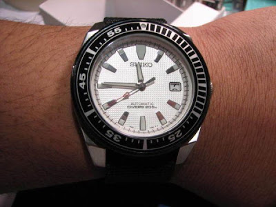 Mod_Sam_Wrist