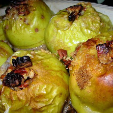 Sticky Maple Pecan Baked Apples With Toffee Fudge Sauce