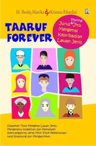 kover buku Taaruf Forever cetakan pertama