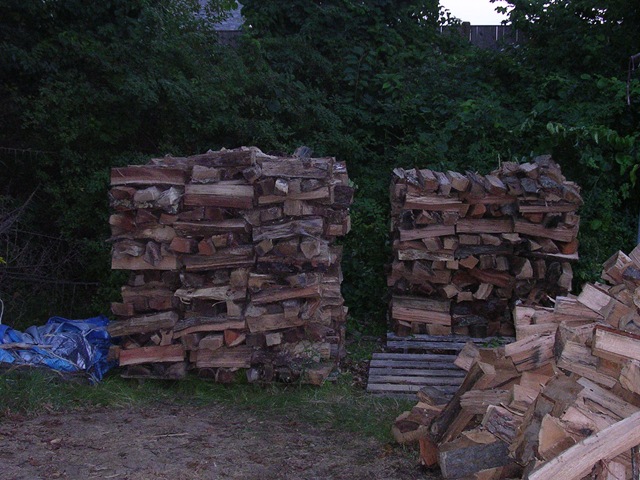 [firewood 1[2].jpg]