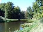 blenheim_palace_lake_4.JPG 