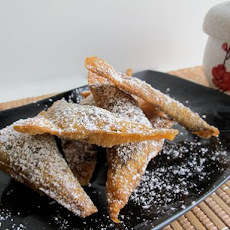 Crunchy Fried Chocolate Wontons