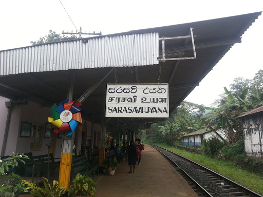 Sarasaviuyana Railway station