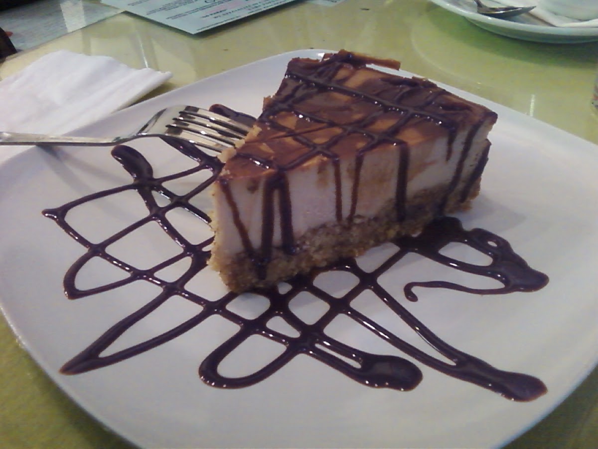 Gluten free dairy free cheesecake. Yummy and not as heavy as regular cheesecake. Great portion size.
