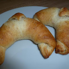 Buttery Soft Crescent Rolls