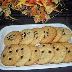 Peanut Butter & Chocolate Chips Cookies