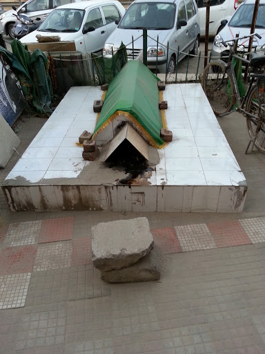 The Small Tomb 