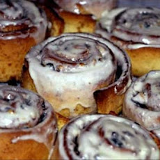 Chef Joey's Vegan Cinnamon Rolls
