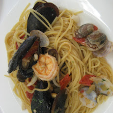 Spaghetti alla Chitarra Barilla allo Scoglio (Seafood)