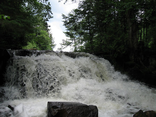 Waterfalls in Algonquin Park - Manitou Lake