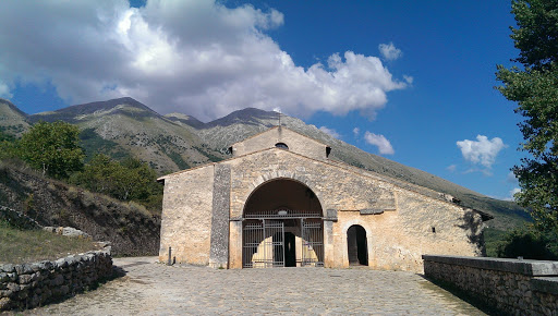 Chiesa Santa Maria In Valle Porclaneta