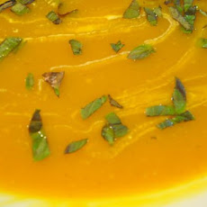 Pumpkin Soup With Curry and Basil