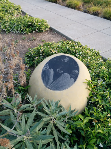 Emeryville Avian Egg Monument