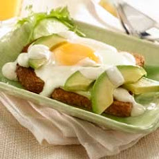 Avocado Breakfast Sandwiches
