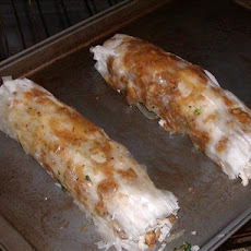 Phyllo Rolls Filled With Spinach and Chicken