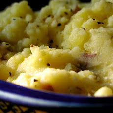 Montreal Garlic Smashed Potatoes