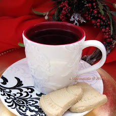 Hot Christmas Tea