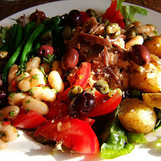 Sun-Dried Tomato & Bean Salad