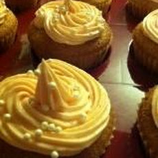 Peach Bellini Cupcakes