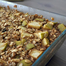 Baked Apple Cinnamon Oatmeal