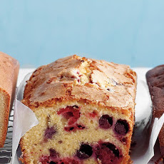 Berry-Cornmeal Pound Cake
