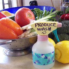 Vinegar-Based Fruit and Veggie Wash