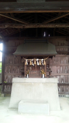 垣内 神社