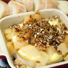 Baked Brie With Pear Topping
