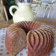 Crunchy Cinnamon Bundt Cake