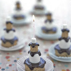 S'mores Mini Cakes