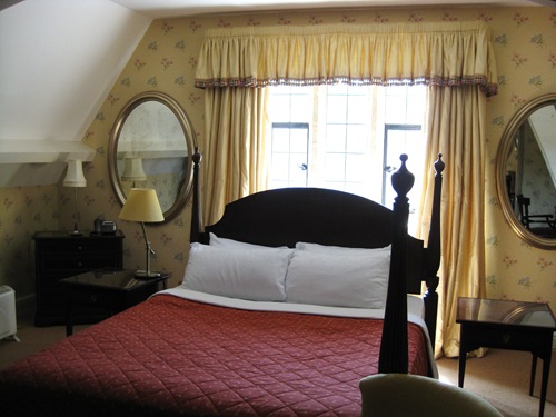 [ChantmarleManor1103.jpg]