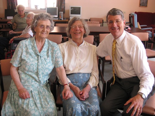 [Poole Sunday services July 27th 008[3].jpg]