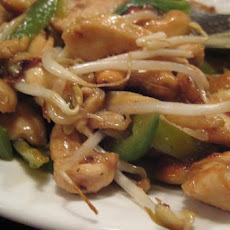 Stir Fried Chinese Chicken W/Cashews