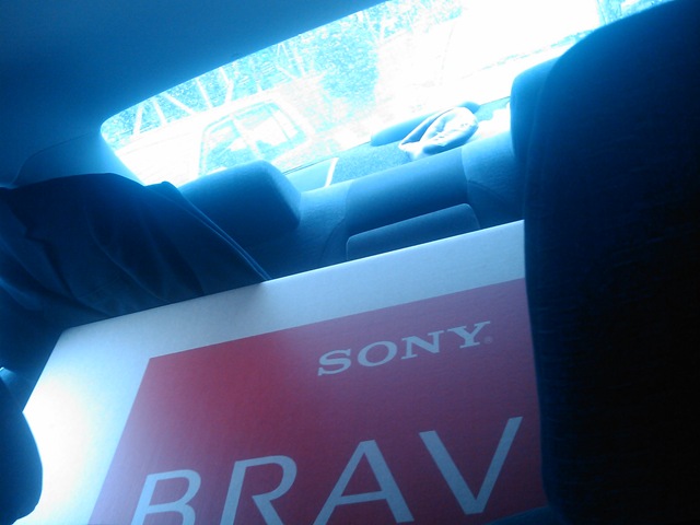 [htc diamond pics - sony bravia s400 002[2].jpg]